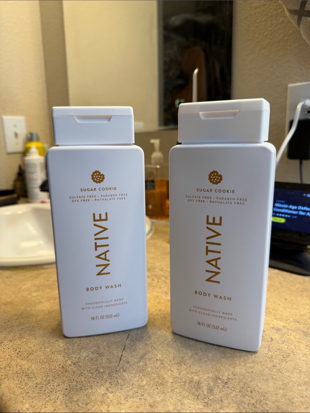 Brand New Native Sugar Cookie Body Wash